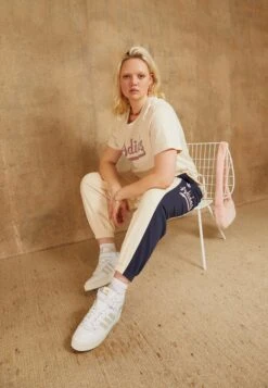 Adidas Originals Pantalon De Survêtement - White