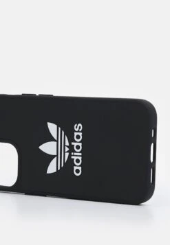 Adidas Originals Moulded Case For Iphone 13 Unisex - Étui À Portable - Black/White 7 Adidas Originals Moulded Case For Iphone 13 Unisex - Étui À Portable - Black/White -Mode et Luxe Boutique 09559baf8cc64062b48b672241fecee3