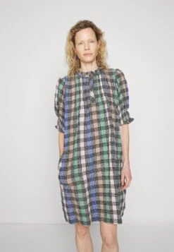 MUNTHE Vantasic - Robe De Jour - Black -Mode et Luxe Boutique 0c00215aee054523aea97dd334719164