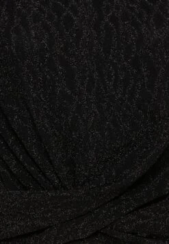 Vero Moda Tall Vmkanz Crop - T-Shirt À Manches Longues - Black -Mode et Luxe Boutique 1cc4a8f5b6894679ab9881e10ad347b0