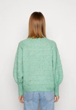 ONLY Celina Life L/S High Cc - Pullover - Green Bee 10 ONLY Celina Life L/S High Cc - Pullover - Green Bee -Mode et Luxe Boutique 1e5b42005fd34c56b1f8e300d61cfdb4