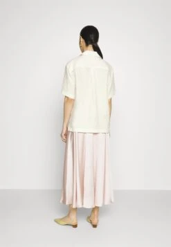 Rejina Pyo Marty - Chemisier - Off-White 10 Rejina Pyo Marty - Chemisier - Off-White -Mode et Luxe Boutique 213eeef969da46448d1b448896949559