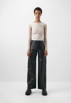 Devant 36 032c Carbon Copy Twin Set - Gilet - White