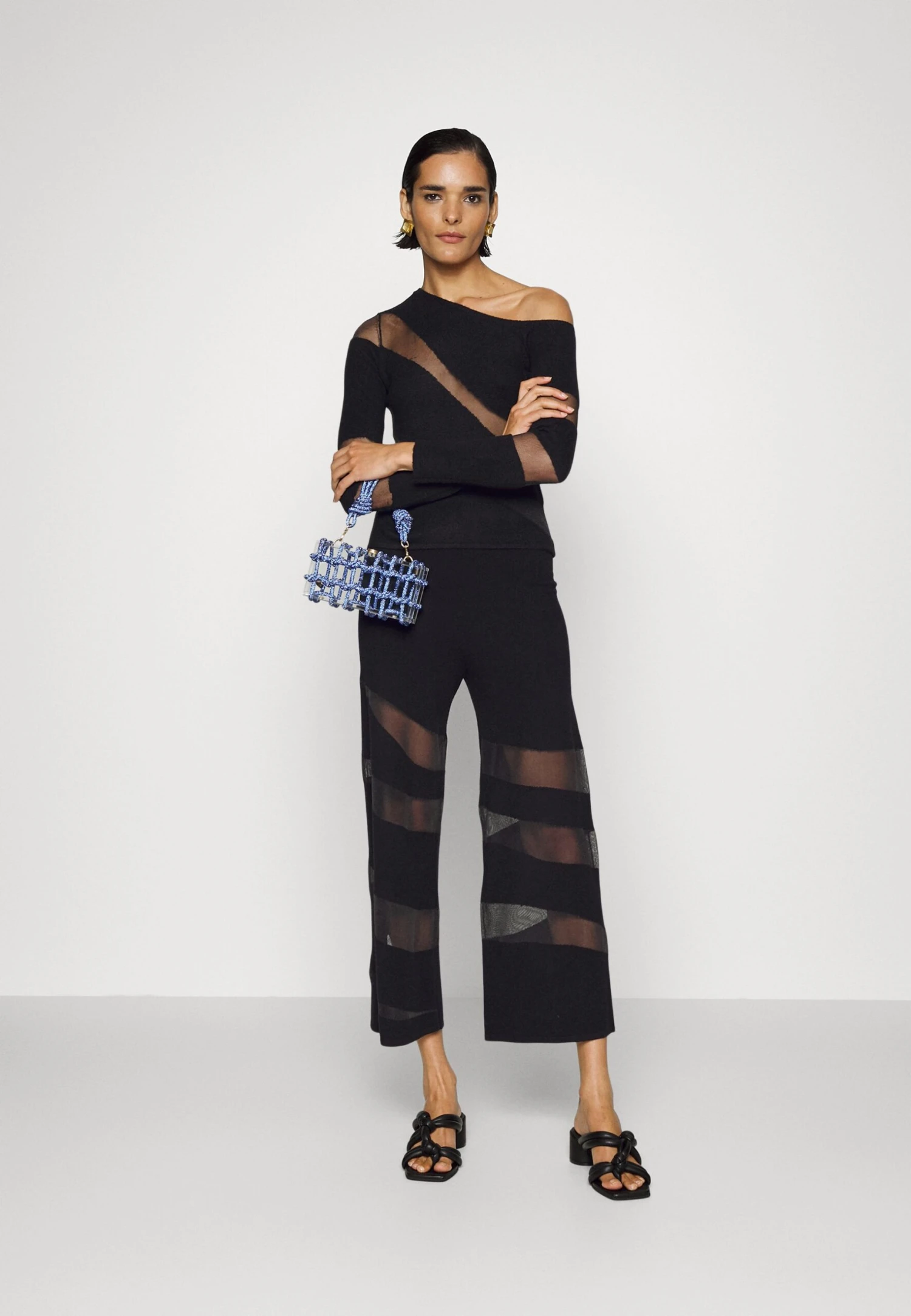 Cult Gaia Kaz - Pullover - Black 6 Cult Gaia Kaz - Pullover - Black – Image 4