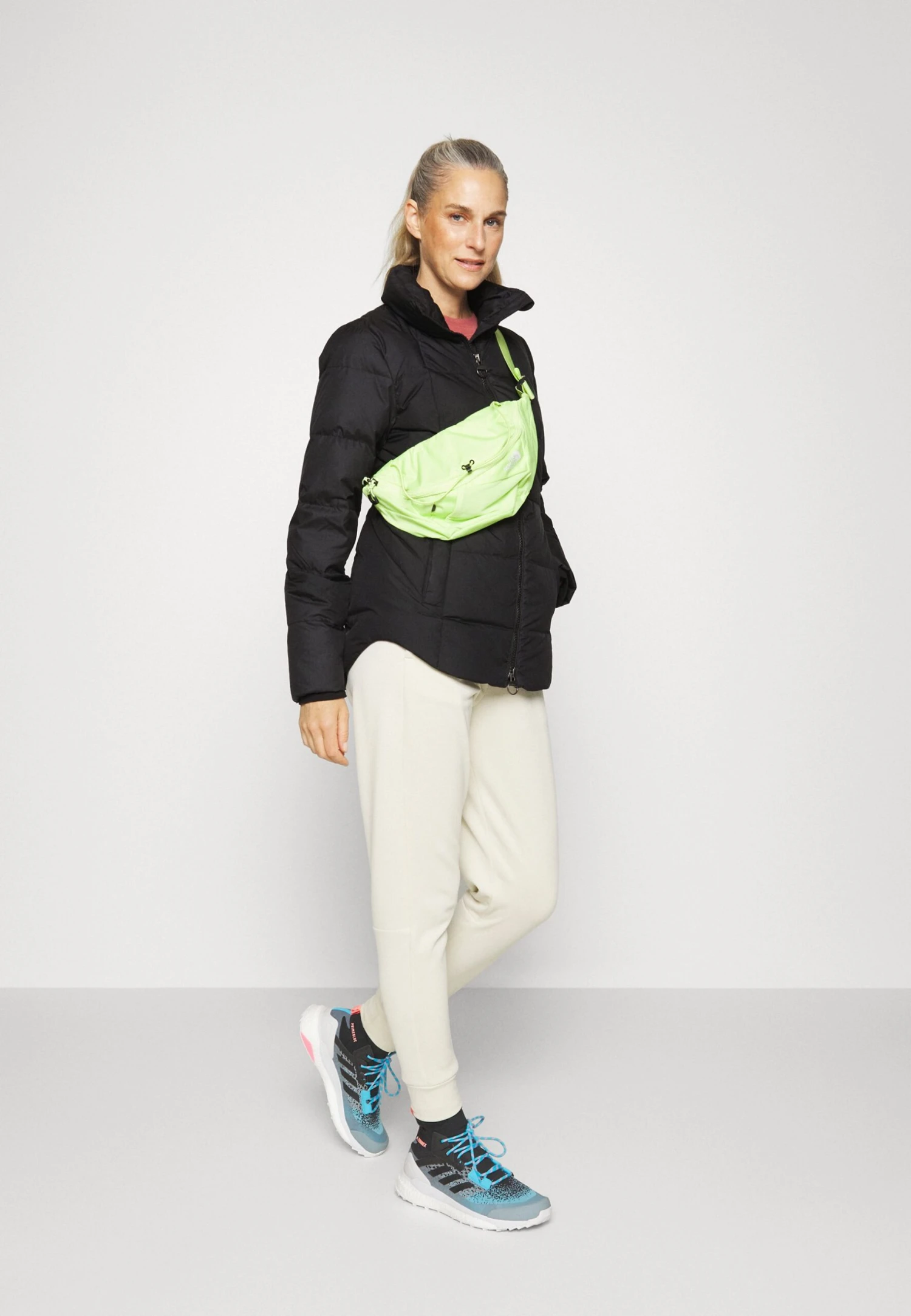 Athleta Downtown Jacket - Doudoune - Black 4 Athleta Downtown Jacket - Doudoune - Black – Image 2