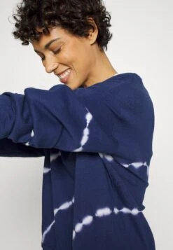 Athleta Sundown - Sweatshirt - Eclipse Dress Blue 11 Athleta Sundown - Sweatshirt - Eclipse Dress Blue -Mode et Luxe Boutique 4188085e7ef343368aa93cd8666b07b8