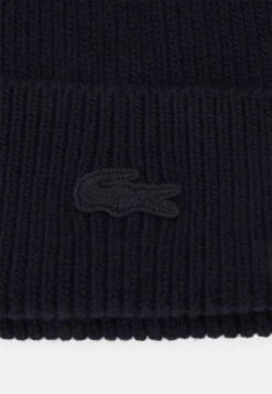 Lacoste Unisex - Bonnet - Abysm -Mode et Luxe Boutique 42d2ed31f19d4a64b9920a9572b4aa04