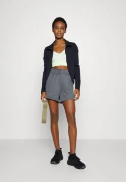 Fila Calais High Waist Shorts - Short De Sport - Iron Gate -Mode et Luxe Boutique 4d5fab3d8bf5491b92af59bd2c5cab6b