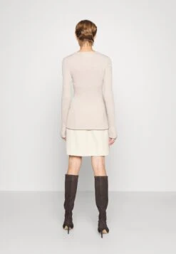 By Malene Birger Esmaa - Minijupe - Fog 9 By Malene Birger Esmaa - Minijupe - Fog -Mode et Luxe Boutique 527b4348cd5b4eb9a67638113aca3ec4