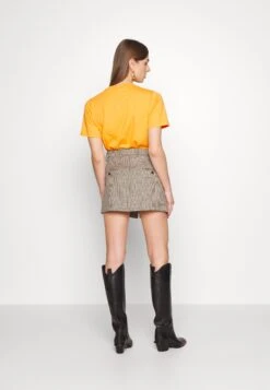 N°21 Skirt - Minijupe - Brown 11 N°21 Skirt - Minijupe - Brown -Mode et Luxe Boutique 53e6b07d55984b0ab935297d9169e811