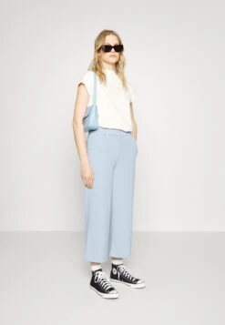 Minimum Culotta - Pantalon Classique - Chambray Blue -Mode et Luxe Boutique 55576e5c9ecf4d49b70204770726881f