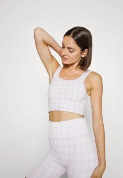 Sweaty Betty Gingham Seamless Crop - Débardeur - Purple -Mode et Luxe Boutique 5b7ba243da834147a257777bfb9dbbe4