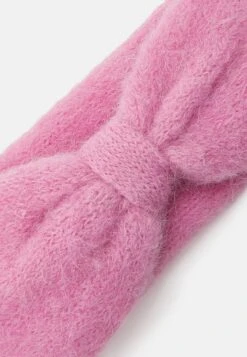 Pieces Chapeau - Strawberry Pink 8 Pieces Chapeau - Strawberry Pink -Mode et Luxe Boutique 62be6c668cd445f9ac25737122610fea