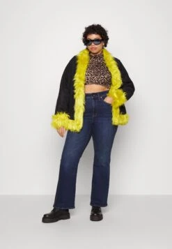 Devant 25 Devant -Mode et Luxe Boutique 66ac5e879ed541c1af937f0695218cf3