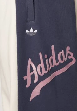 Adidas Originals Pantalon De Survêtement - White 17 Adidas Originals Pantalon De Survêtement - White -Mode et Luxe Boutique 67973fdad7f54d7d8ed6f9e05c7f6030