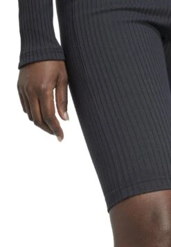 ADIDAS PERFORMANCE W Sl Rib Sho - Collants - Carbon -Mode et Luxe Boutique 6797ac4de5db485fa60fbf5373c24df9