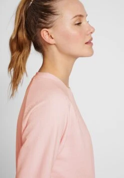 Hummel Hmlnoni - Sweatshirt - Chalkpink -Mode et Luxe Boutique 6857b4e1471a438b98801af3b01ed270