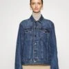 THE KOOPLES Blouson Avec Poches - Veste En Jean - Blue -Mode et Luxe Boutique 6e044c460f7d4f3da85501652dc5128d
