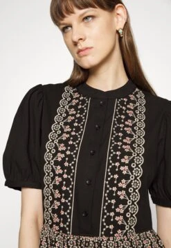 See By Chloé Robe Chemise - Black -Mode et Luxe Boutique 6fdba43b13884255b6495eeffc11d6c2