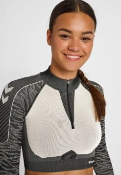 Hummel Sweatshirt - Black Chateau Grey 12 Hummel Sweatshirt - Black Chateau Grey -Mode et Luxe Boutique 7170ebb63d434ae4a4d39feec31abd21