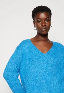 Kaffe Alioma - Pullover - French Blue 11 Kaffe Alioma - Pullover - French Blue -Mode et Luxe Boutique 7fb77bb0055a423c89d7b8da0402dab9