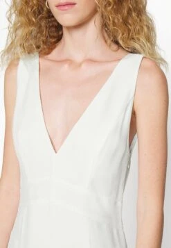 Demi Ann - Robe De Cocktail - Snow White -Mode et Luxe Boutique 9210a92cace64c8285f0bbc17a44b72a