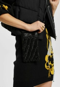 ESPRIT Accessories Small - Sac Bandoulière - Black -Mode et Luxe Boutique 950c61af5aa74b1c809c75a46b3a8bed