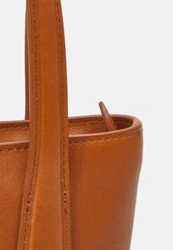Mansur Gavriel Mini Giraffe Bag - Sac À Main - Cuoio -Mode et Luxe Boutique 96ea93e819294906a4edbb47a7dd04fd