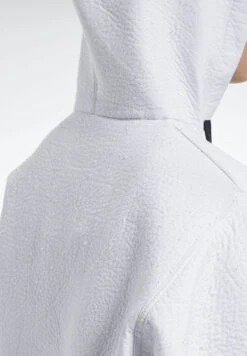 Reebok Sweat À Capuche - White -Mode et Luxe Boutique 995fcfc3b24d4f77a2580ff53f7fb140