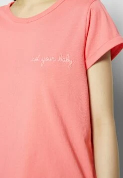 Maison Labiche T-Shirt Basique - Coral -Mode et Luxe Boutique 9bac2cd062404b018f7b2420a99e65d8