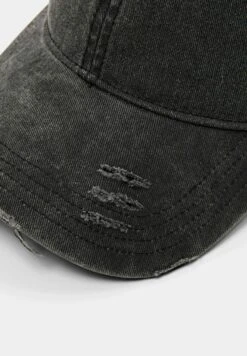 ESPRIT Mit Destroyed Details - Casquette - Black -Mode et Luxe Boutique 9bc8a30719254b9e985daef0c93700de