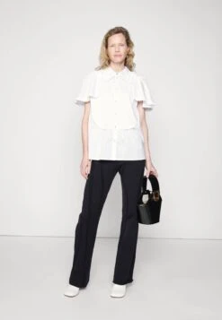 MUNTHE Vadua - Chemisier - White -Mode et Luxe Boutique 9e3cdbb8054149a39de3fcdd76fa3579