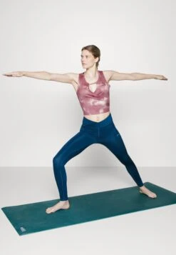 Puma Studio Crop - Débardeur - Rose Quartz -Mode et Luxe Boutique a175ca0d88d8440b9e5ce29c0587ab46