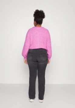 Oncwauw - Jean Bootcut - Washed Black -Mode et Luxe Boutique a1a9013e2b2e4f39b156a57ff2b516a1