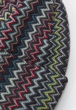 Missoni Unisex - Bonnet - Multi-Coloured -Mode et Luxe Boutique a4ad4e9953164143bdcf722a66587b14