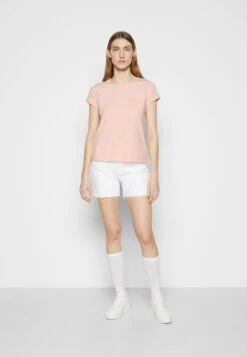 Maison Labiche T-Shirt Basique - Apricot -Mode et Luxe Boutique a852768a4bfd40488333d5f24fa57eab