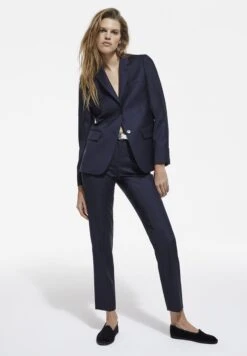 THE KOOPLES Blazer - Navy -Mode et Luxe Boutique a8ba6550c86345c9a5df3b2d2704ebde