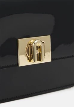 Furla Zoe Mini Shoulder Bag - Sac Bandoulière - Nero -Mode et Luxe Boutique a8bd8262532b4a509af30c9226252216