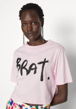 Christopher Kane Brat Cropped - T-Shirt Imprimé - Fairytale -Mode et Luxe Boutique a9e2da2bdee342efb97fc7b11e7bf4bd