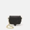 Chiara Ferragni Range Eyelike Bags Sketch Wallet - Sac Bandoulière - Black -Mode et Luxe Boutique ab4b4592ceb044a28144ac8586d71fcc