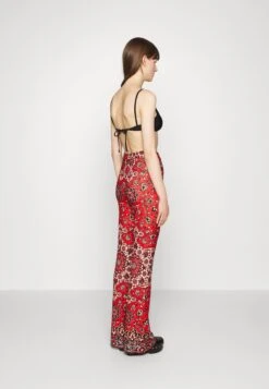 MOSCHINO Trousers - Pantalon Classique - Red -Mode et Luxe Boutique aed1185fdfd042f089875577f5ec544b