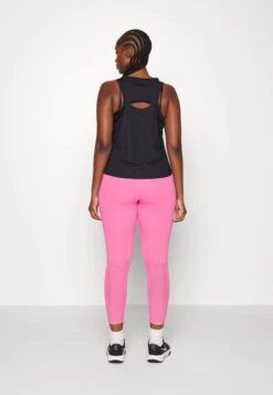 Nike Performance Plus Size - Collants - Pinksicle/Black/(White) 9 Nike Performance Plus Size - Collants - Pinksicle/Black/(White) -Mode et Luxe Boutique b022b21dd0eb44c8a9cda4822612d229