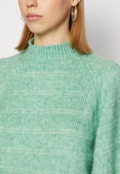 ONLY Celina Life L/S High Cc - Pullover - Green Bee 13 ONLY Celina Life L/S High Cc - Pullover - Green Bee -Mode et Luxe Boutique b5f657fd617c4ea192bc3e6d5655a201