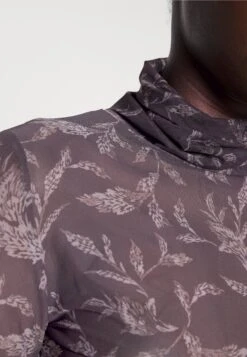 Tulip - T-Shirt À Manches Longues - Black 15 Tulip - T-Shirt À Manches Longues - Black -Mode et Luxe Boutique b6442588a6df49eab9afe5bee3d2131a