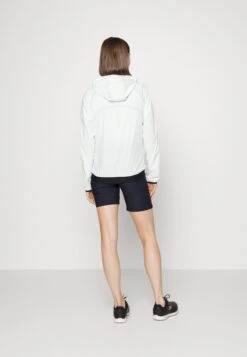 Arena - Veste Sans Manches - White 11 Arena - Veste Sans Manches - White -Mode et Luxe Boutique c08673f70eef45bfb2694e6b5362776a