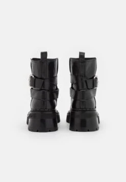 BY FAR Warner - Bottines À Plateau - Black 12 BY FAR Warner - Bottines À Plateau - Black -Mode et Luxe Boutique c8be70b1ec174e86b2352ccf30a9b2e9