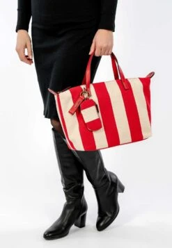 Tamaris Lou - Cabas - Red 12 Tamaris Lou - Cabas - Red -Mode et Luxe Boutique cfe1ac6f105c4821bf39d1636fe8173b