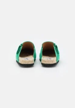 Manebi Mules - Mules - Avocado -Mode et Luxe Boutique d21ad1f33ad646aab5524830572d2d6e