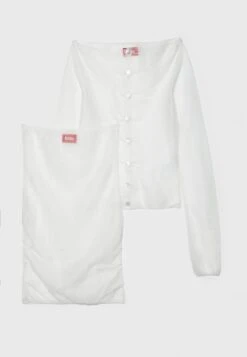 032c Carbon Copy Twin Set - Gilet - White -Mode et Luxe Boutique d36f26885e614cca929bd98046be7aff