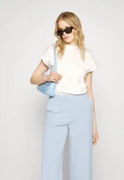 Minimum Culotta - Pantalon Classique - Chambray Blue -Mode et Luxe Boutique d4c7793eeb7c4ad5b2a6abe955cd6774